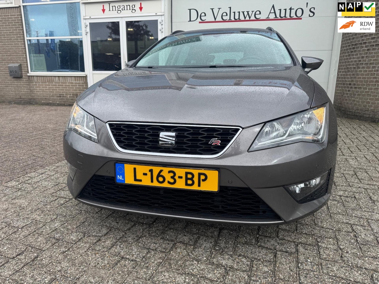 SEAT Leon ST - 1.8 TSI FR|CRUISE|BLUETOOTH|NAVI|TREKHAAK|CLIMA - AutoWereld.nl