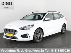 Ford Focus Wagon - 1.0 EcoBoost ST Line Business | Navigatie | Climate Control | Parkeersensoren |