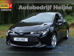 Toyota Corolla - 1.8 HYBRID AUT. DYNAMIC NAVI/CAMERA/CARPLAY