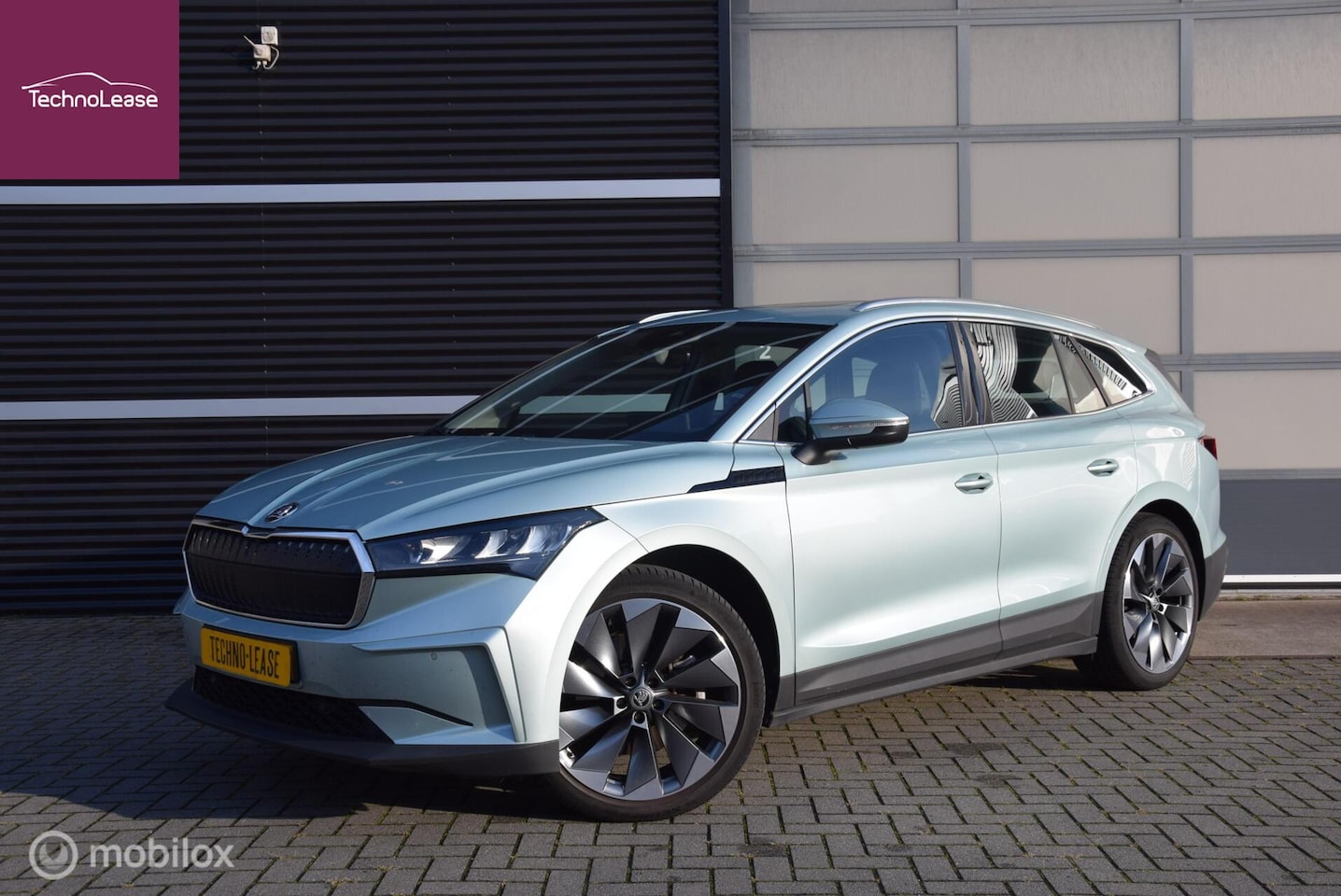 Skoda Enyaq iV - 80 204pk Panoramadak Camera - AutoWereld.nl