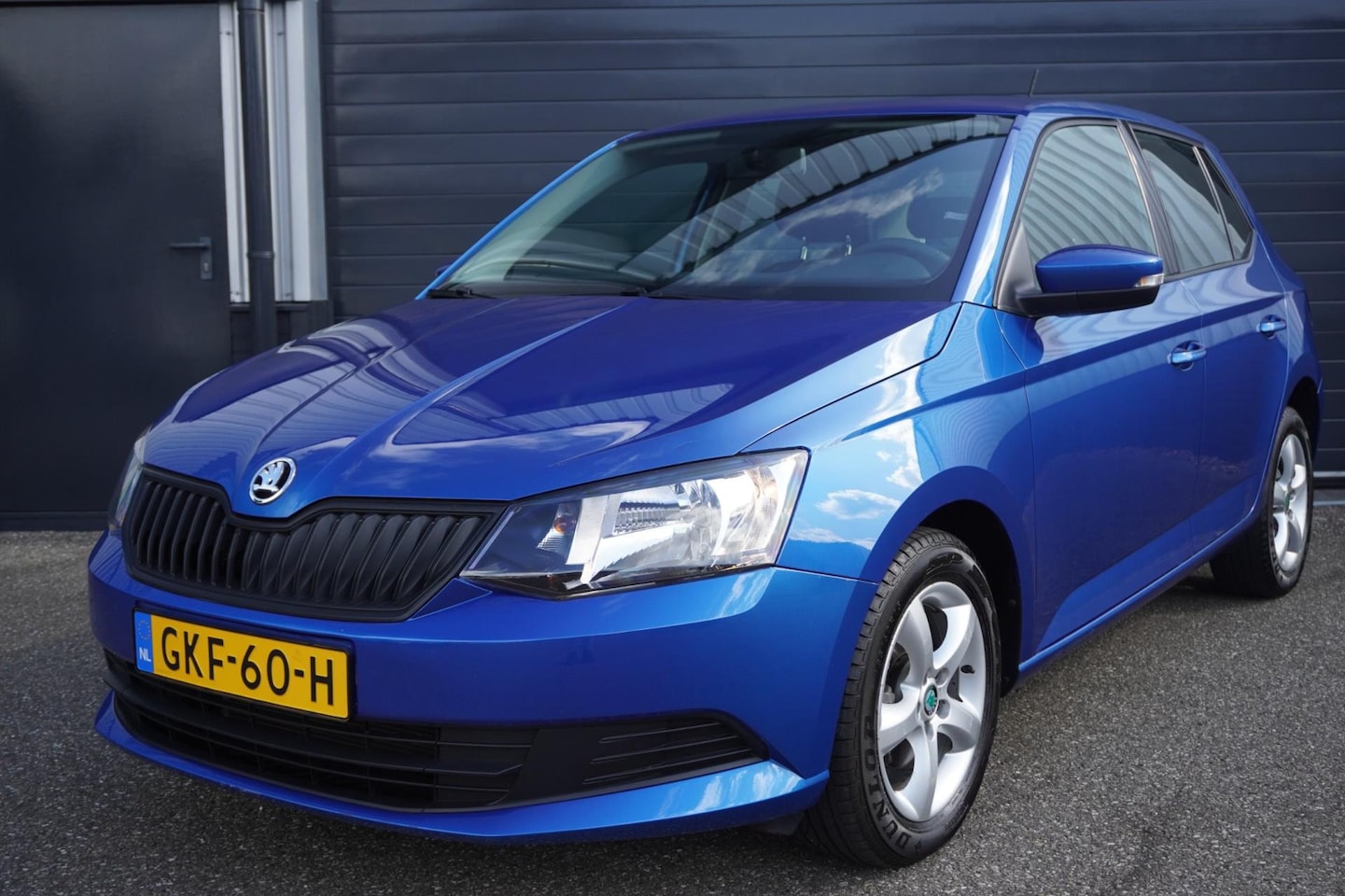 Skoda Fabia - 1.0 Active | Airco | Dealeronderhouden | Nette auto - AutoWereld.nl