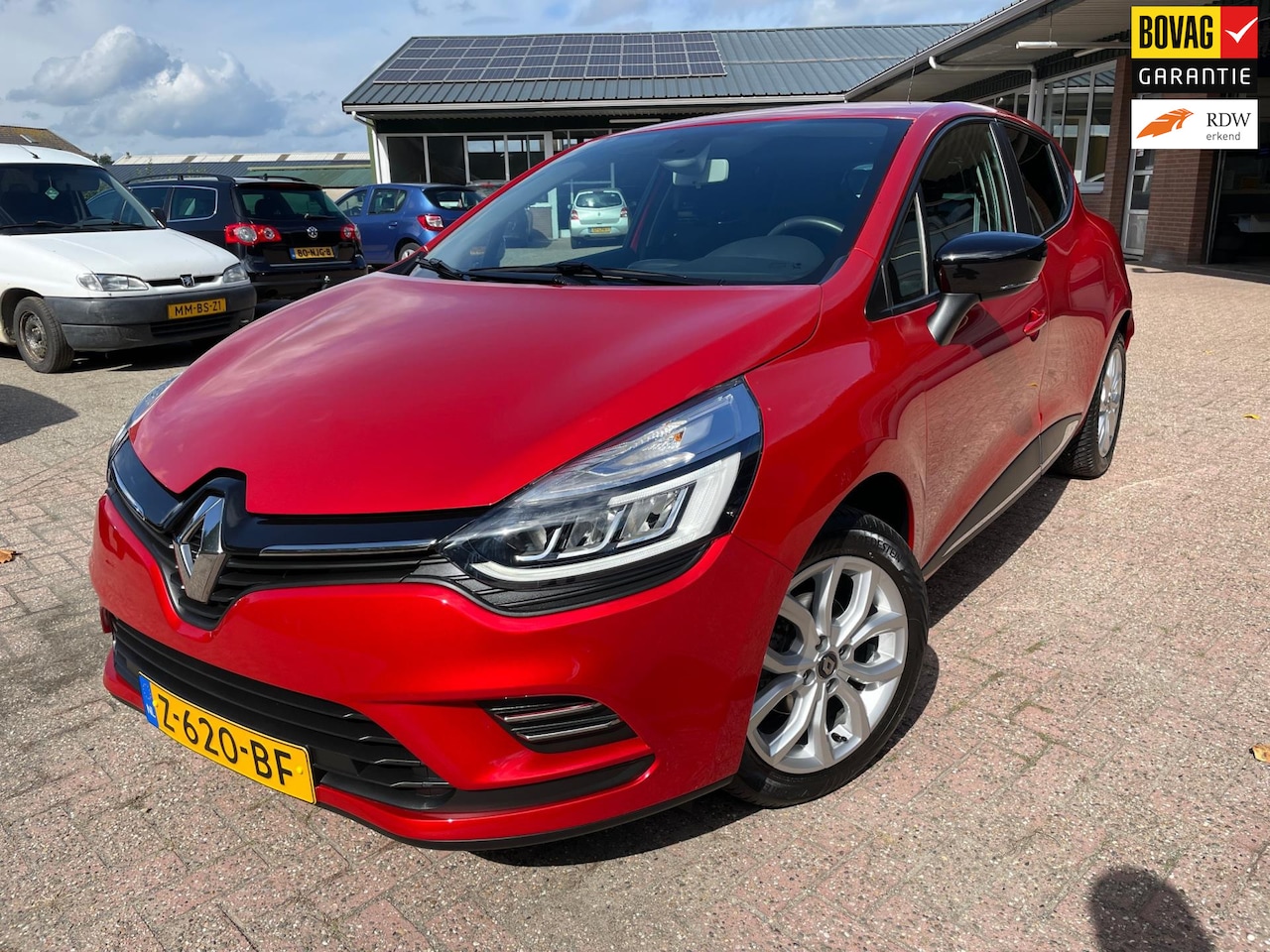 Renault Clio Estate - 0.9 TCe Limited 0.9 TCe Limited, Navi, Pdc, Led, Clima - AutoWereld.nl