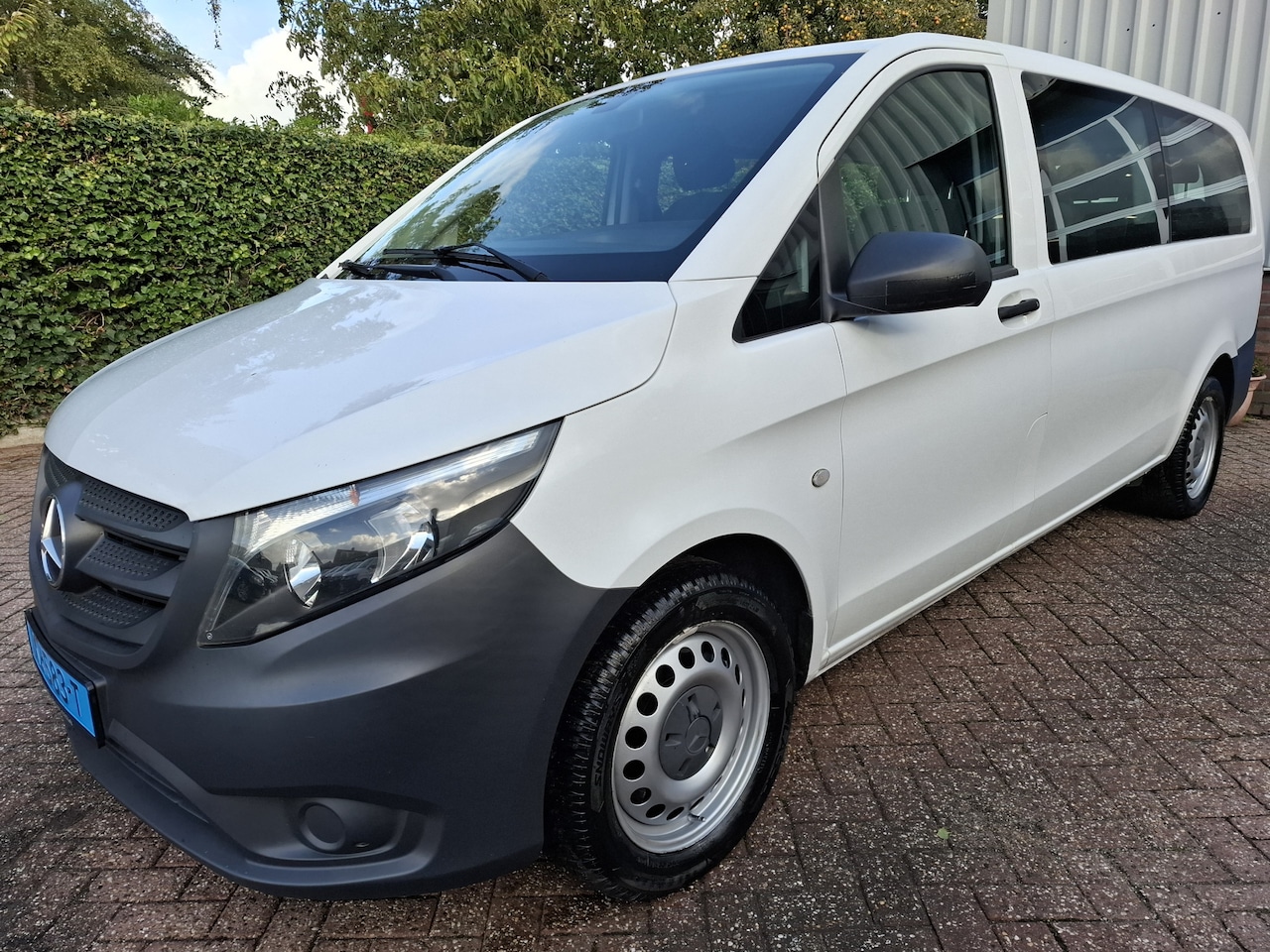 Mercedes-Benz Vito Tourer - 114 BlueTEC Pro Extra Lang 19295.- INCL BTW 9-PERSOONS 136PK - AutoWereld.nl