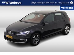 Volkswagen e-Golf - E-DITION / LED / Camera / Parkeersensoren / Navigatie / LM 16 inch