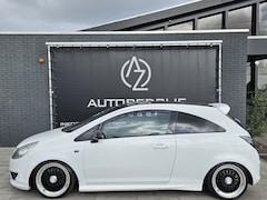 Opel Corsa - 1.4-16V '111' *Sport Edition