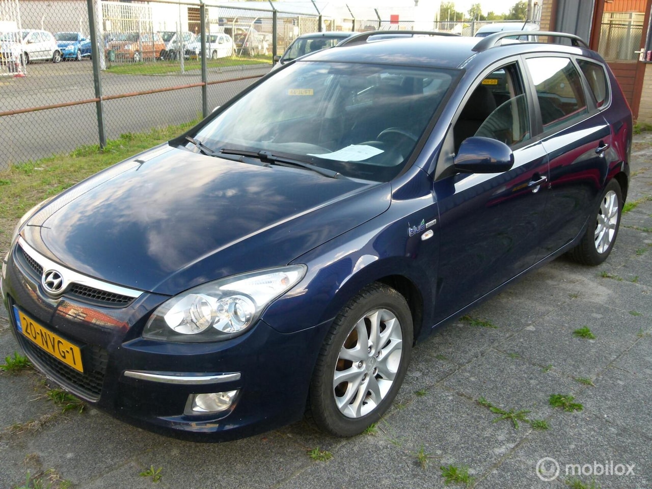 Hyundai i30 CW - 1.6i Blue Drive Luxe Uitvoering - AutoWereld.nl