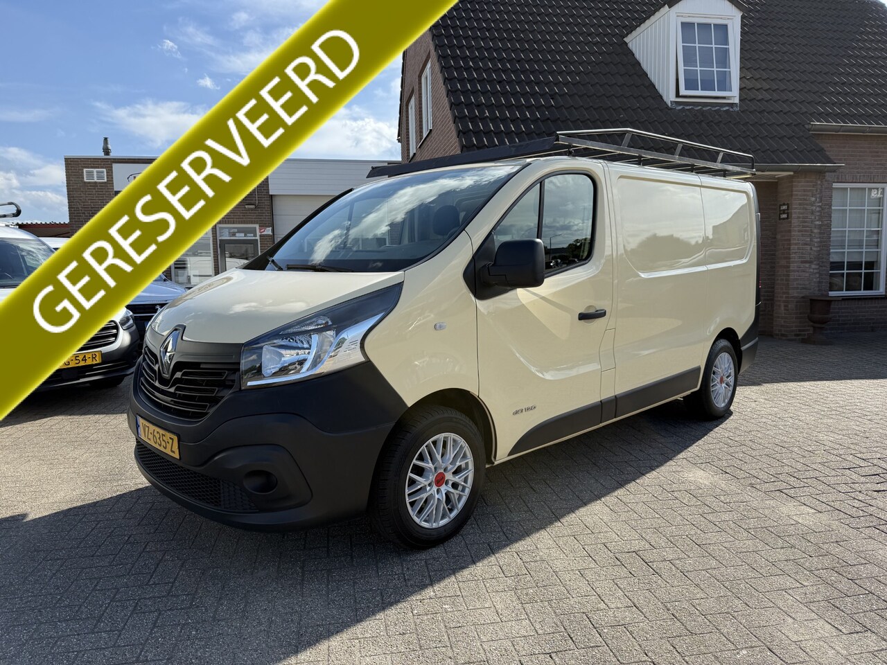 Renault Trafic - 1.6 dCi 122pk 3-pers. Airco Navi Cruisecontr. Imperiaal Euro6 - AutoWereld.nl