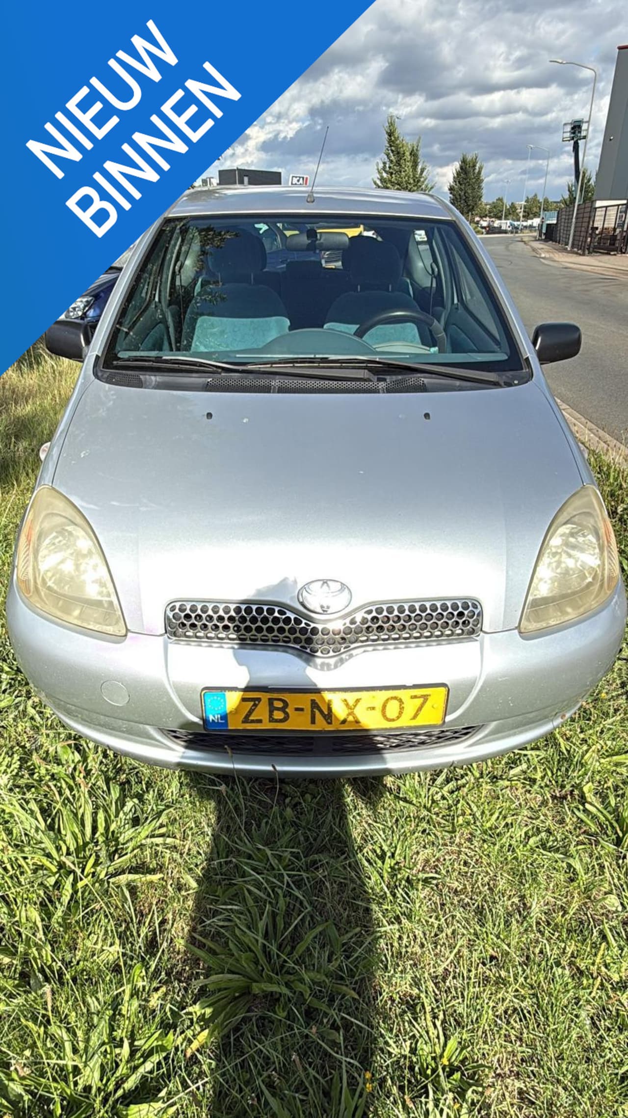 Toyota Yaris - 1.0-16V VVT-i Sol 3 maanden garantie - AutoWereld.nl