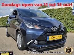 Toyota Aygo - 1.0 VVT-i x-Sport, Camera Lm Velgen Navi Zondag OPEN