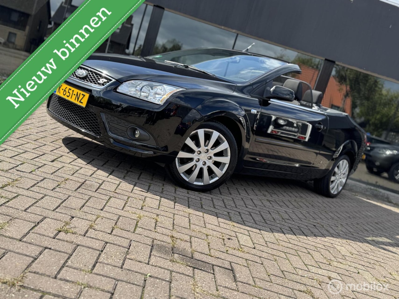 Ford Focus Coupé-Cabriolet - 1.6-16V NWE APK/ / CARPLAY - AutoWereld.nl