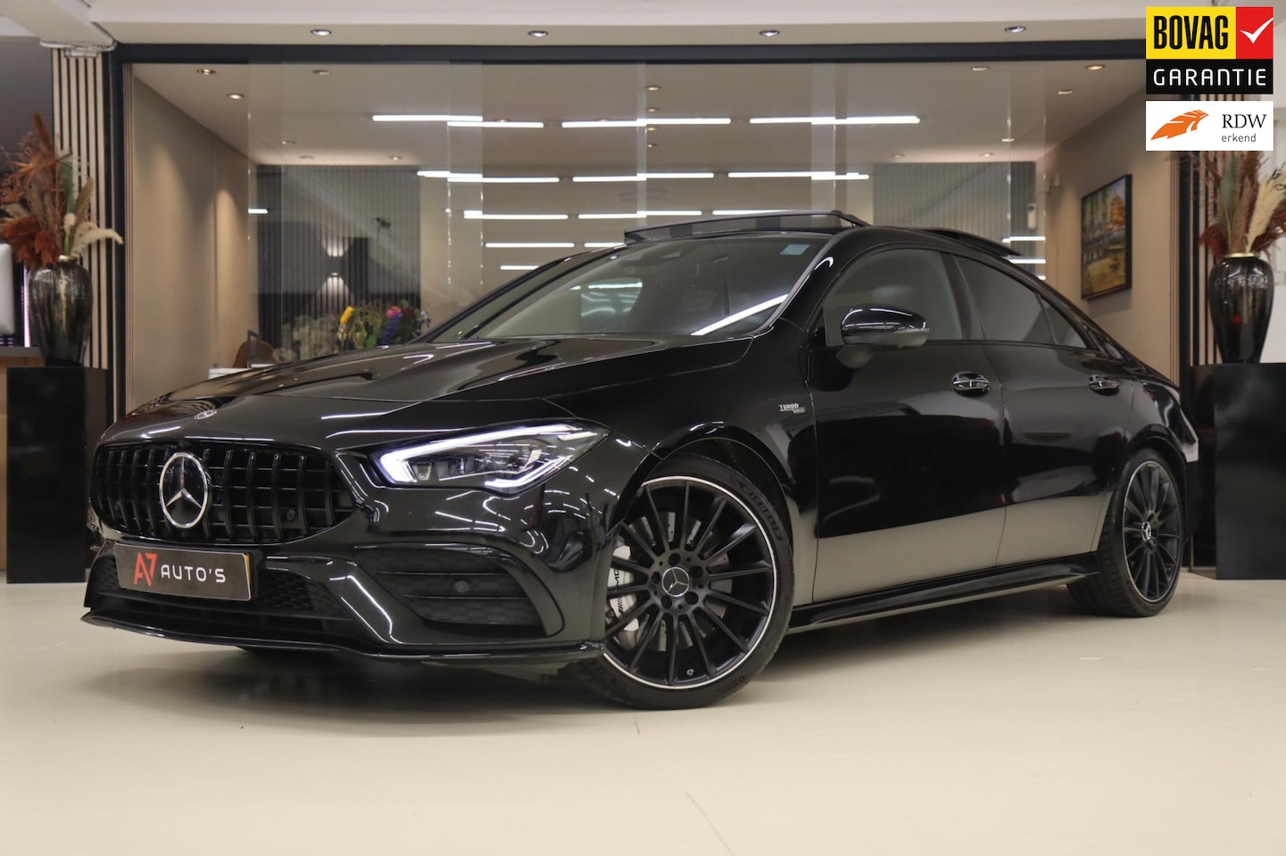 Mercedes-Benz CLA-Klasse - AMG 35 4MATIC Premium Plus / PANO/CARPLAY/HK/360CAM/VOL - AutoWereld.nl