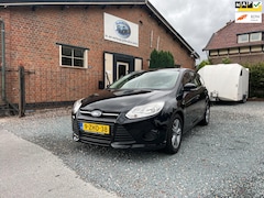 Ford Focus Wagon - 1.0 EcoBoost Edition ( Airco + Cruise controle + Navigatie )