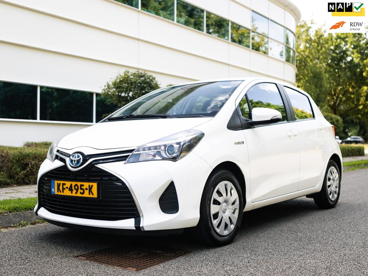 Toyota Yaris - 1.5 Hybrid Aspiration 1.5 Hybrid Aspiration - AutoWereld.nl