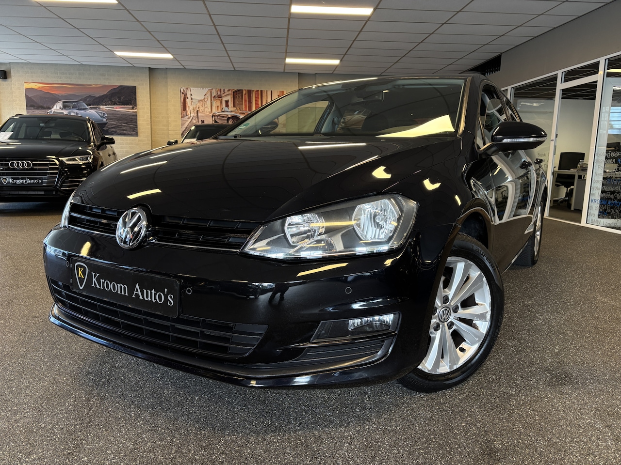 Volkswagen Golf - 1.2 TSI 5-drs Comfortline Aut / Navigatie / Climate- en Cruise control / Licht- en Regense - AutoWereld.nl