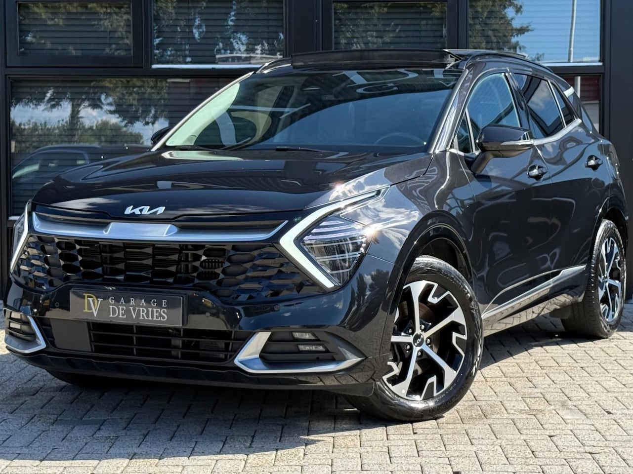 Kia Sportage - 1.6 T-GDi Hybrid DynamicPlusLine Panoramadak Full Option Garantie - AutoWereld.nl