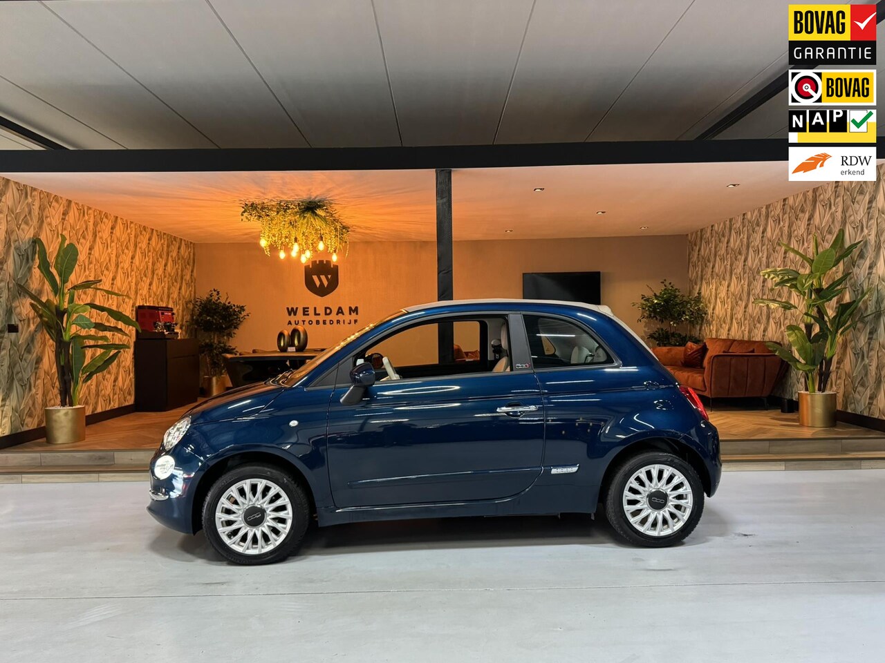 Fiat 500 C - 1.2 Lounge Garantie Carplay A/C Navi Rijklaar - AutoWereld.nl