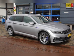 Volkswagen Passat Variant - 1.4 TSI PHEV GTE Business RIJKLAAR INCL BOVAG GARANTIE