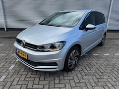 Volkswagen Touran - 1.2 TSI 7persoons, clima, wegklapbare trekhaak, stoelverwarming, parkeersensoren