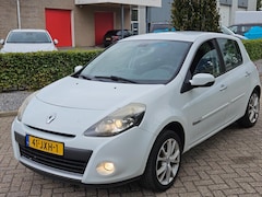 Renault Clio - 1.2 TCe Sélection Business Sport