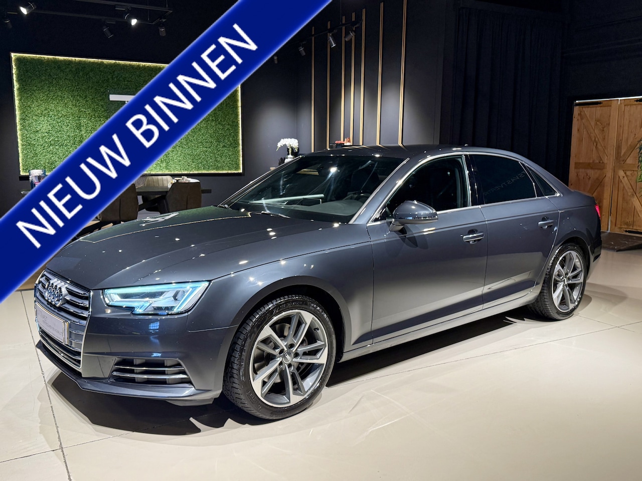 Audi A4 Limousine - 1.4 TFSI Sport Navi|Virtuel|Leer|Carplay|Matrix Antraciet - AutoWereld.nl