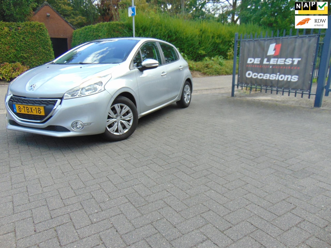 Peugeot 208 - 1.2 Vti Envy 1.2 VTi Envy - AutoWereld.nl