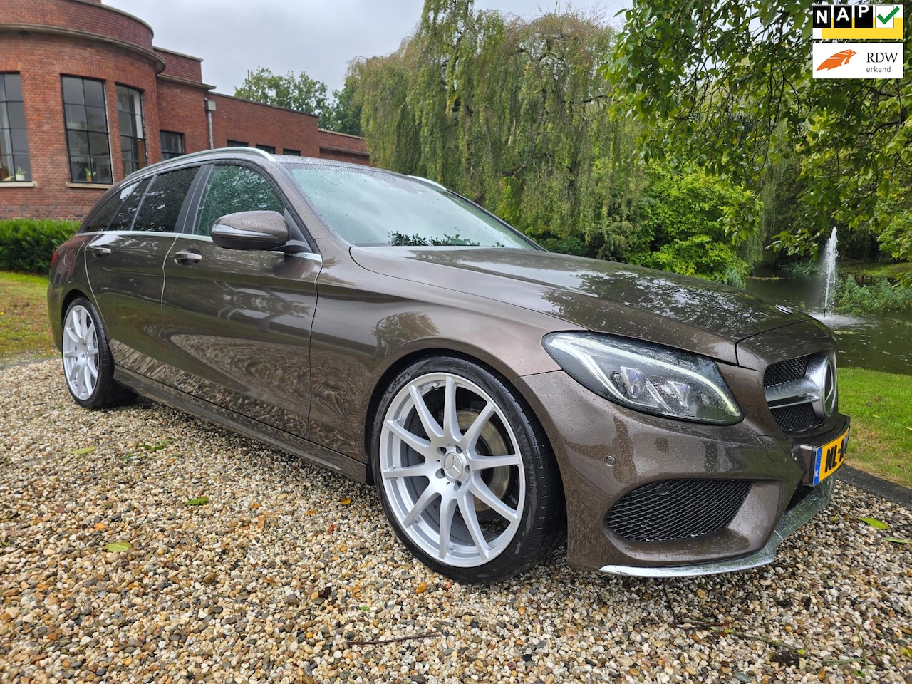 Mercedes-Benz C-klasse - 220 D 4MATIC AMG XENON/leer/TREKHAAK - AutoWereld.nl