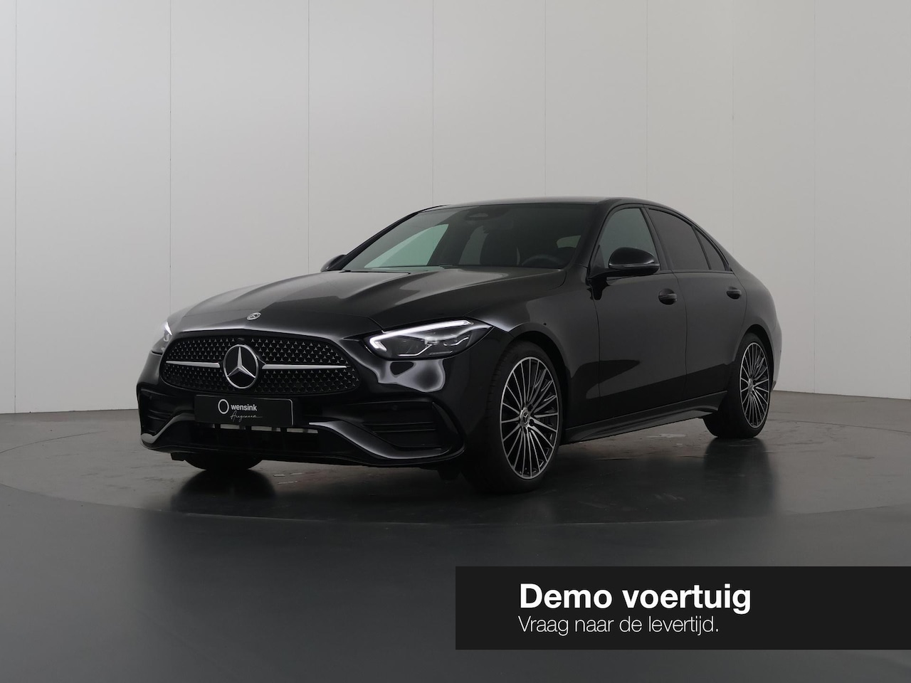 Mercedes-Benz C-klasse - 180 AMG Line | 19"AMG Velgen | Panoramadak | Night | Sfeerverlichting | DIGITAL LIGHT | - AutoWereld.nl
