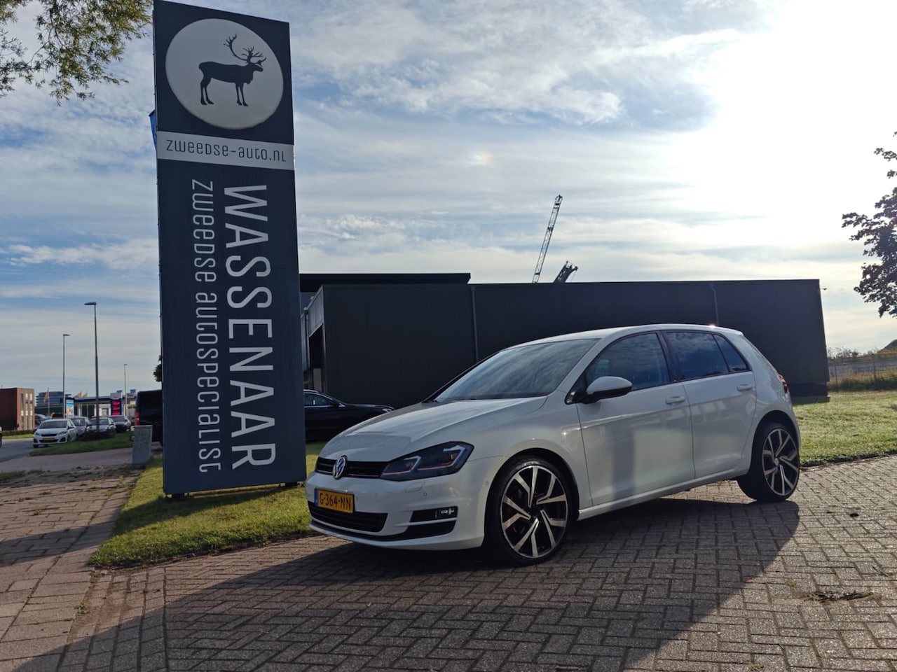 Volkswagen Golf - 1.2 TSI Cup Edition | GTI Lampen | Stoelverwarming | - AutoWereld.nl