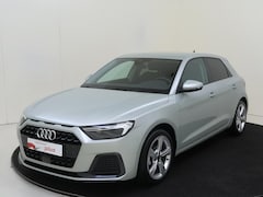 Audi A1 Sportback - 25 TFSI Advanced edition | Parkeersensoren achter | CarPlay | Cruise Control | Stoelverwar