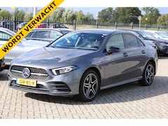 Mercedes-Benz A-klasse - 250e AUT8 AMG LINE NIGHT PAKKET CAMERA CARPLAY