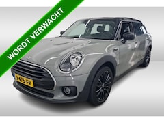 MINI Clubman - 2.0D 150PK Cooper Business Edition / Airco-ecc./ Stoelverwarming / Navigatie / Trekhaak /