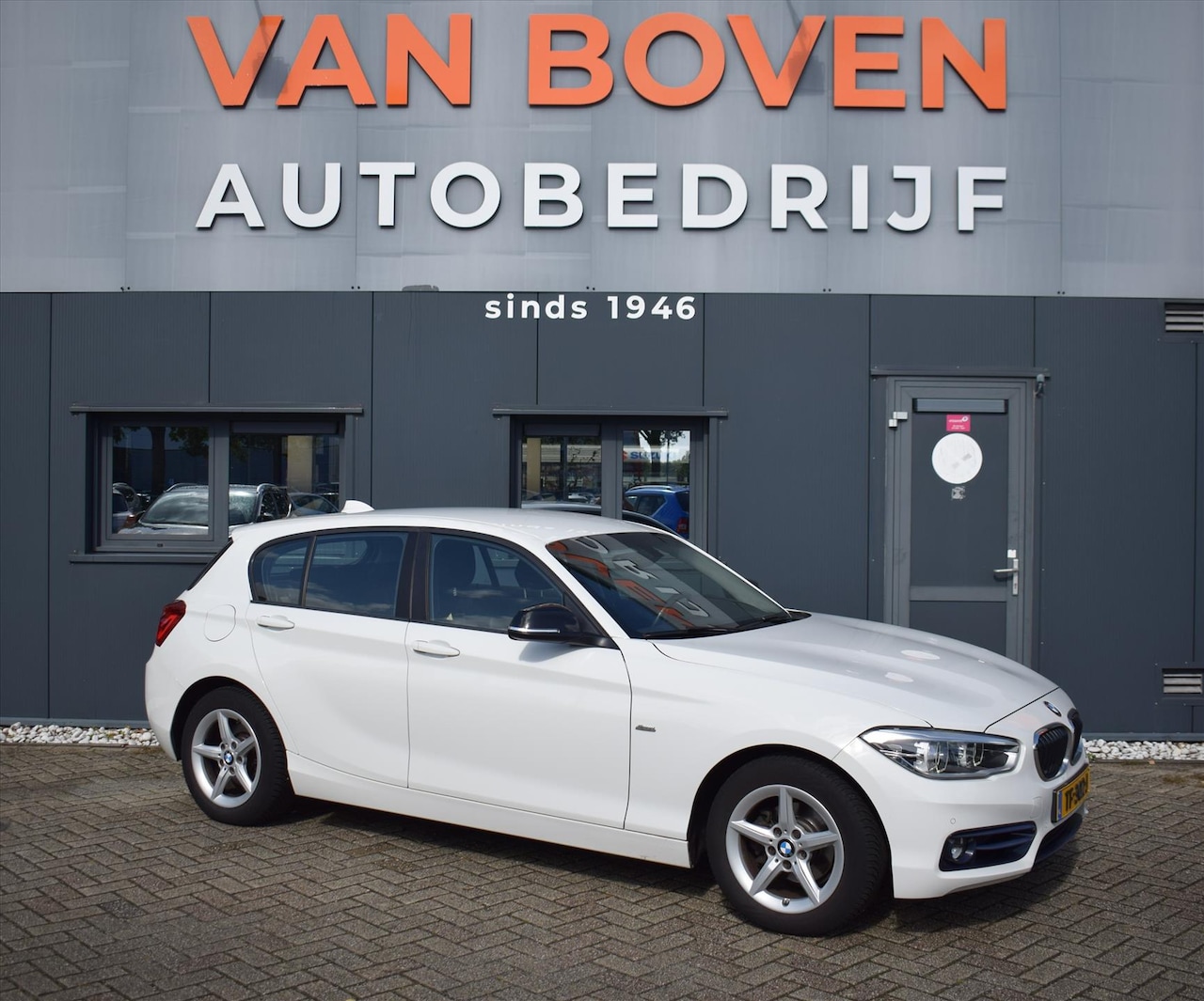BMW 1-serie - (f20) 118i 136pk Aut Corporate Lease Steptronic Edition - AutoWereld.nl