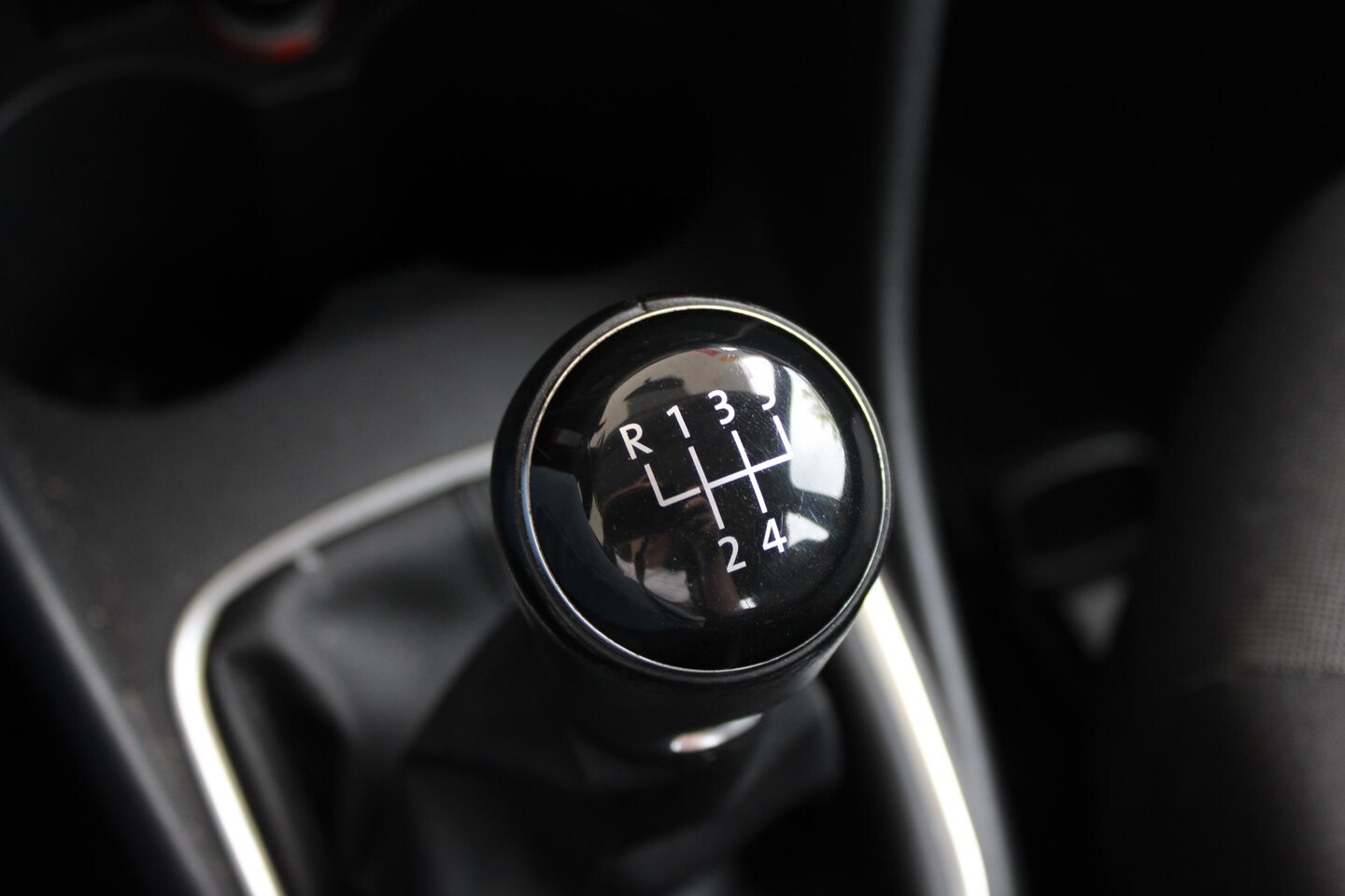 Volkswagen Polo - 1.2 TSI Comfortline l Airco l elec-ramen l centrale-vergr l sportvelgen l 1ste Eigenaar - AutoWereld.nl