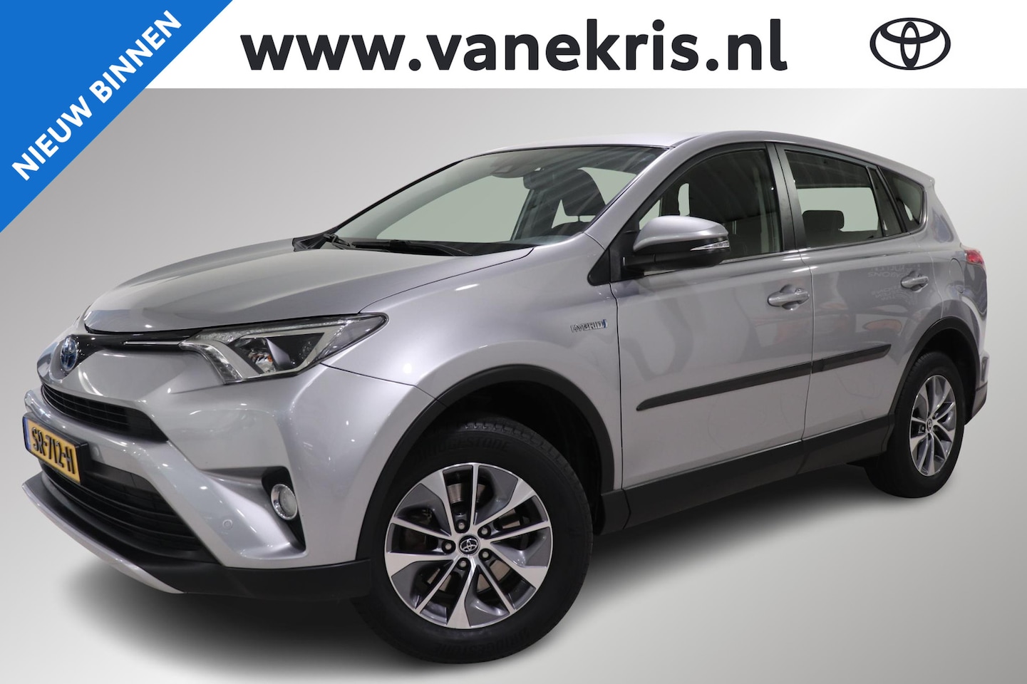 Toyota RAV4 - 2.5 Hybrid AWD Energy 2.5 Hybrid AWD Energy, AWD, Trekhaak, Elec Achterklep, Parkeersensoren voor en achter, Cam - AutoWereld.nl