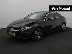 Mercedes-Benz A-klasse - Limousine 250e Business Solution | Sfeerlicht | Wide Screen Navi | Camera | Leder | Stoelv