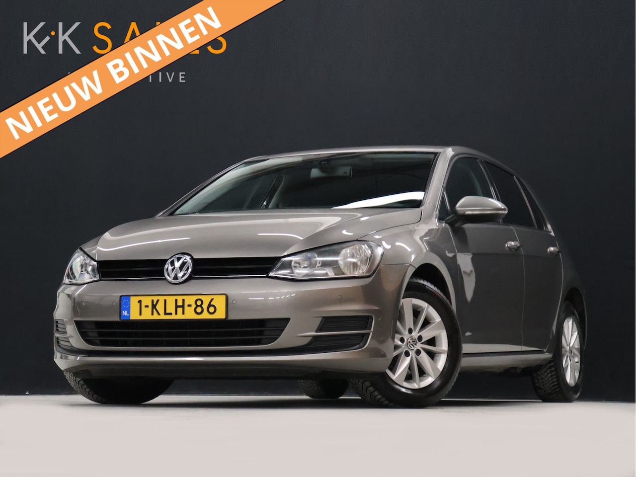 Volkswagen Golf - 1.2 TSI Comfortline [NAVIGATIE, CLIMATE CONTROL, PDC V+A, CRUISE CONTROL, BLUETOOTH TELEFO - AutoWereld.nl