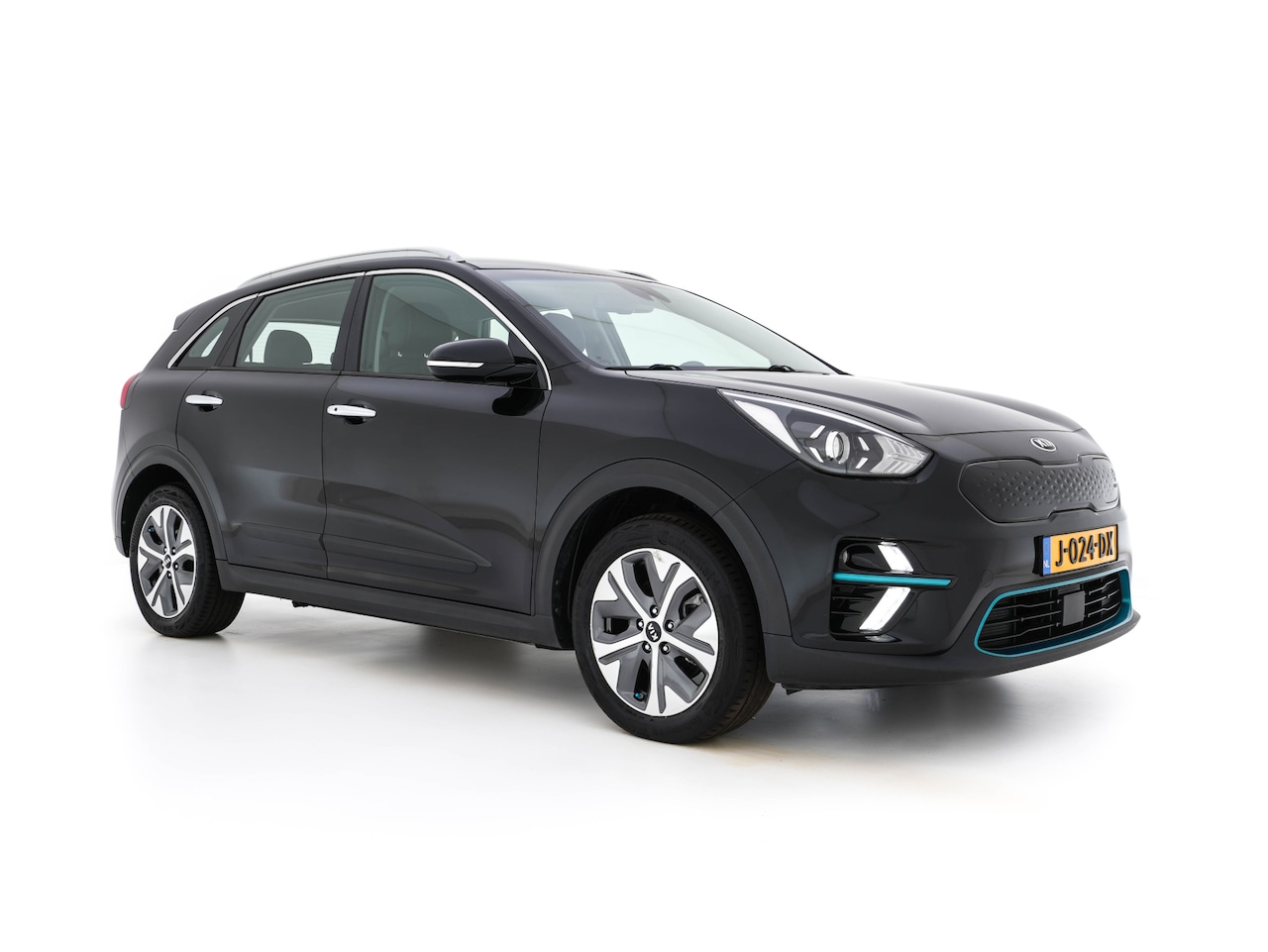 Kia e-Niro - DynamicLine 64 kWh [ 3-Fase ] (INCL-BTW)  Aut. *LEATHER-FABRIC | NAVI-FULLMAP | AMBIENT-LI - AutoWereld.nl
