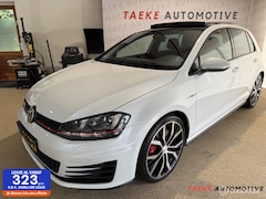 Volkswagen Golf - 2.0 TSI GTI Performance AUT/Pano/300PK