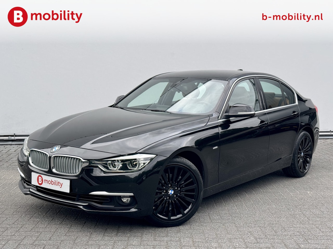 BMW 3-serie - 318i High Executive Luxury Line Automaat | Stoel/Stuurverwarming | Apple CarPlay | Sportst - AutoWereld.nl