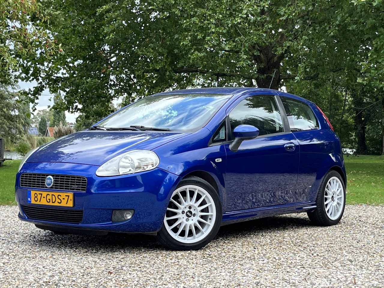 Fiat Grande Punto - 1.4 Turbo Sport *Nieuwe Distributie+Remmen+Beurt* - AutoWereld.nl