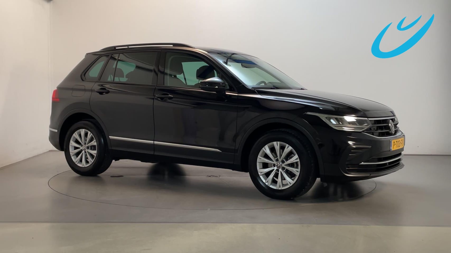 Volkswagen Tiguan - 1.5 TSI 150pk DSG Life Navigatie Parkeersensoren App-Connect DAB+ - AutoWereld.nl