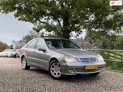 Mercedes-Benz C-klasse - 200 CDI Elegance | Automaat + Cruise + Airco Nu € 3.975,