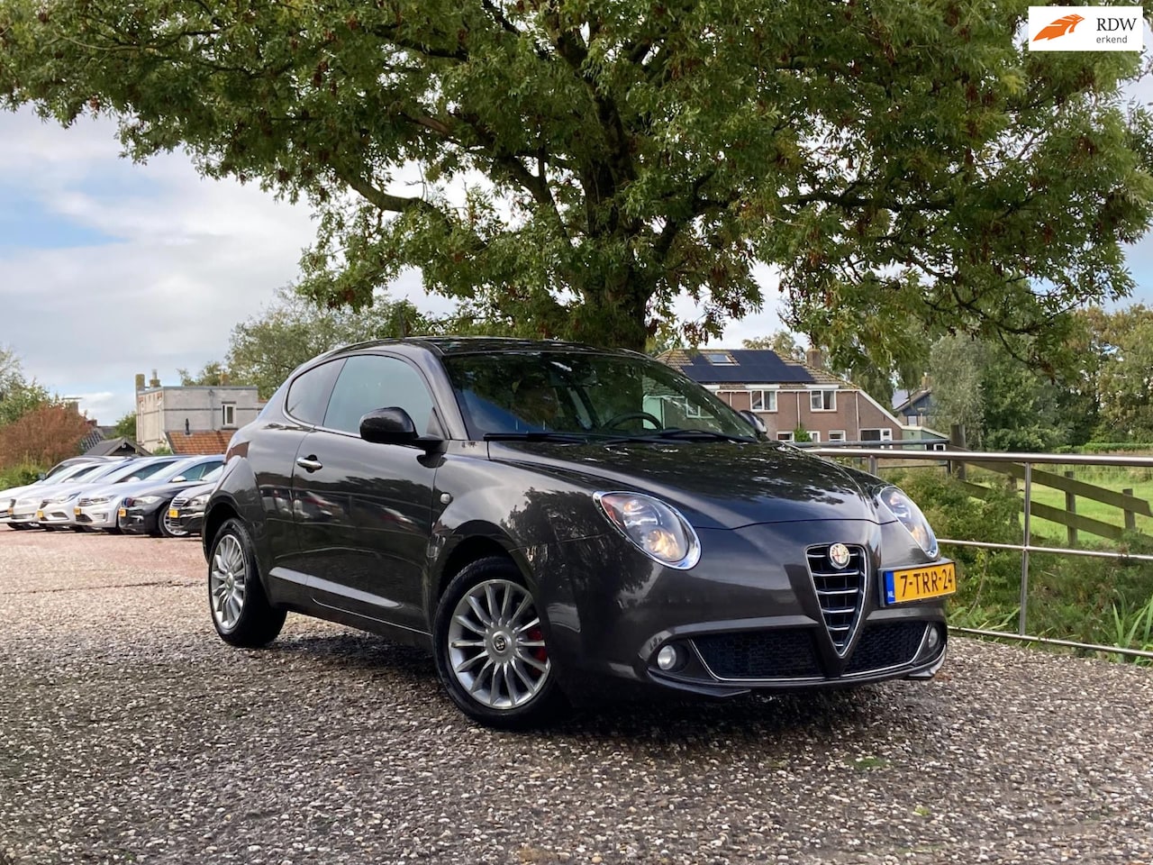 Alfa Romeo MiTo - 1.3 JTDm ECO Esclusivo | Cruise + Clima + Navi Nu € 3.450,-!!! - AutoWereld.nl