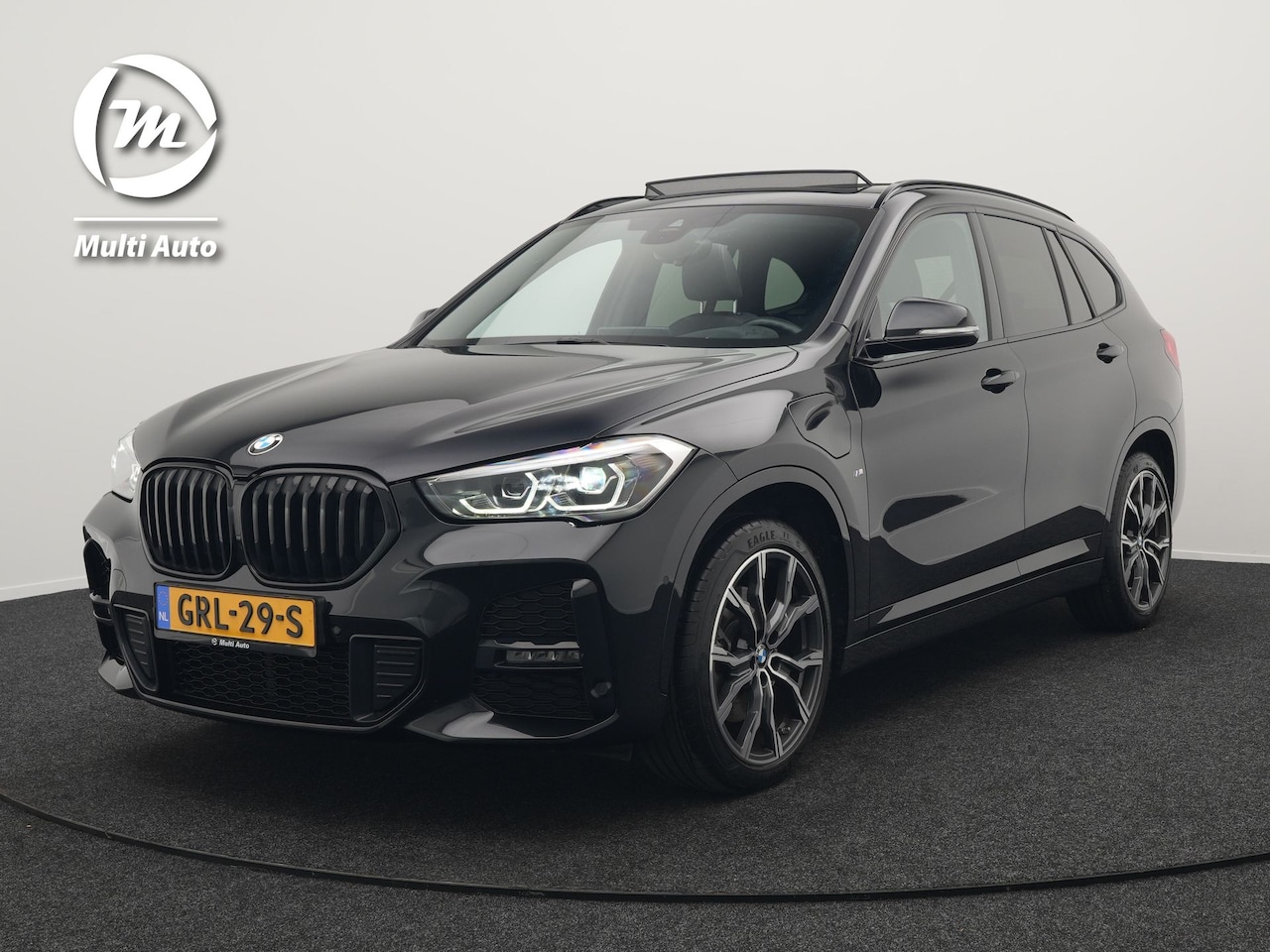 BMW X1 - xDrive25e M Sport Plug In Hybrid 221pk Dealer O.H PHEV | Panodak | Head Up | Cruise Contro - AutoWereld.nl