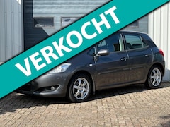 Toyota Auris - 1.6-16V Luna KEYLESS / CLIMA / CRUISE / APK
