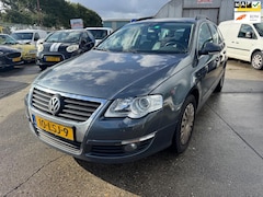 Volkswagen Passat Variant - 1.4 TSI Comfortline BlueMotion / DSG DEFECT