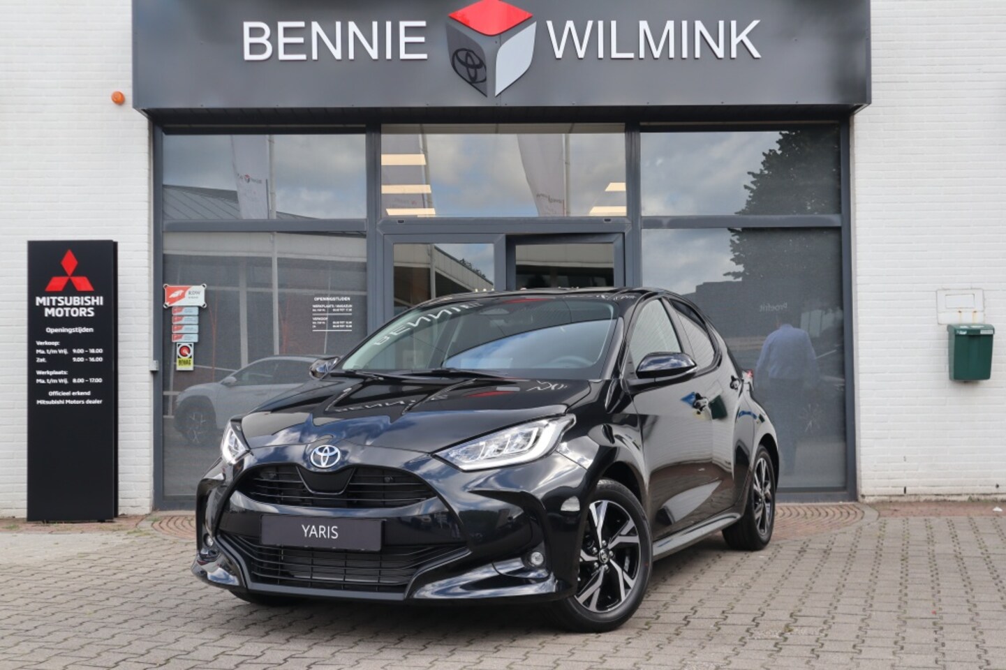 Toyota Yaris - 1.5 Hybrid 115 Dynamic 1.5 Hybrid 115 Dynamic - AutoWereld.nl