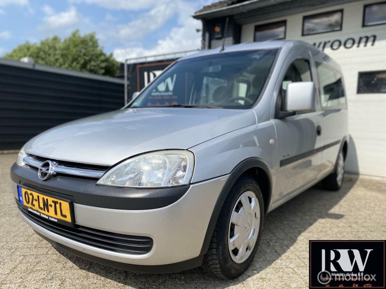 Opel Tour - 1.6 Comfort 1.6 Comfort Nieuwe APK, NAP! - AutoWereld.nl