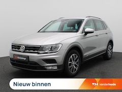 Volkswagen Tiguan - 1.4 TSI ACT Highline 150PK DSG Trekhaak, elektrische inklapbare spiegels, Stoelverwarming,