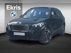 BMW iX1 - eDrive20 M Sportpakket Pro 19'' / Panoramadak / Harman Kardon / Stuurwielrand verwarmd / H